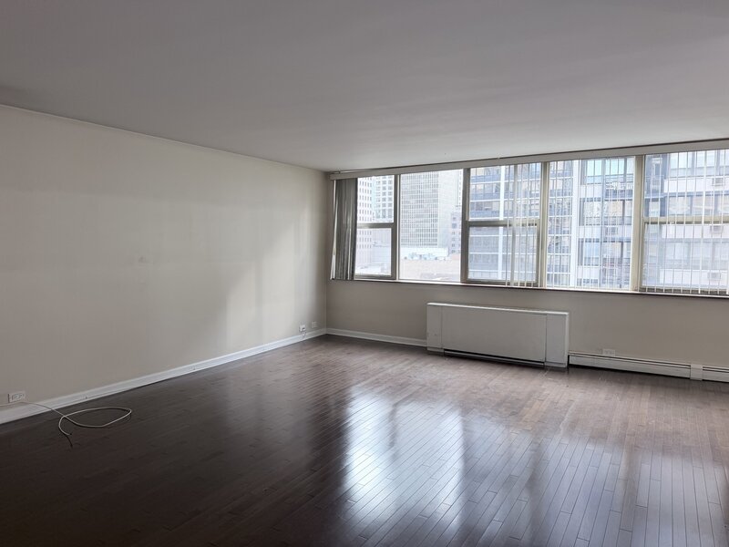 40 E Cedar Street Chicago IL 60611