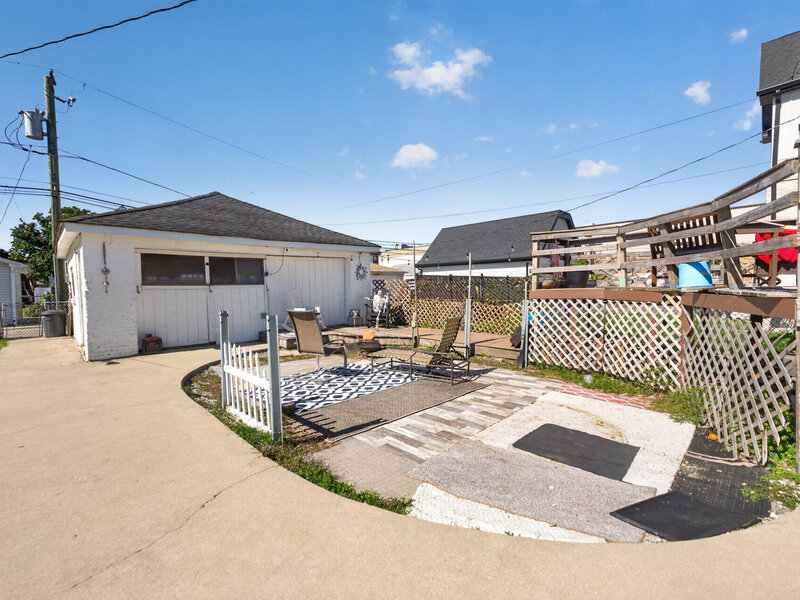 1224 Gunderson Avenue Berwyn IL 60402