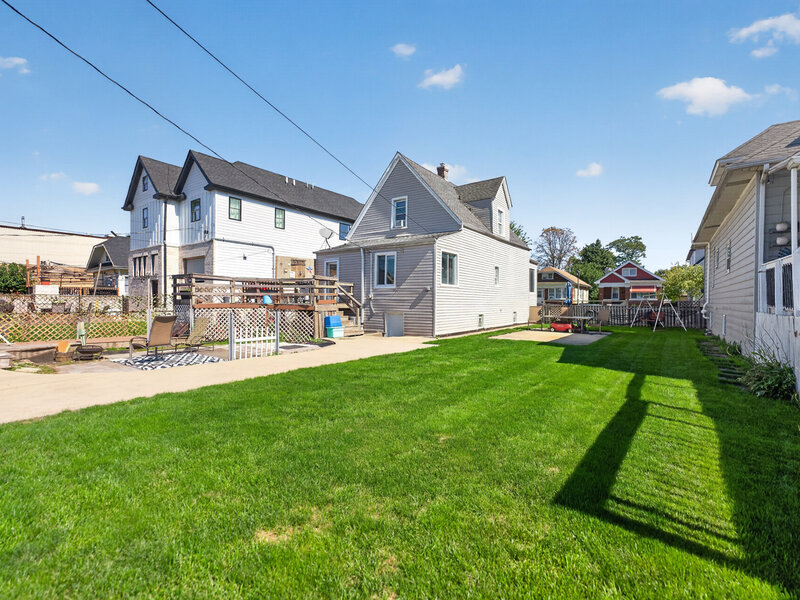 1224 Gunderson Avenue Berwyn IL 60402