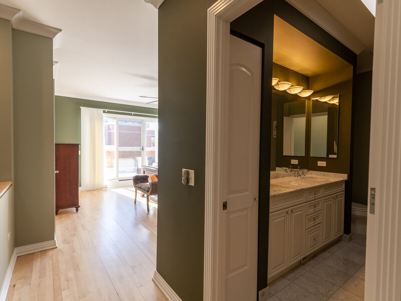 1125 W Monroe Street Chicago IL 60607