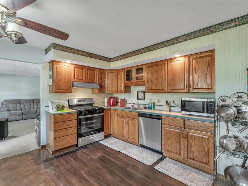 4550 Sheridan Street Davenport IA 52806