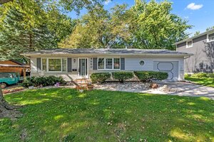 Photo of 4550 Sheridan Street Davenport IA 52806