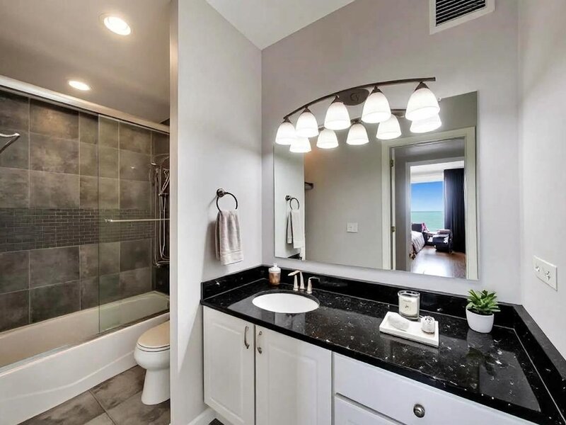 3200 N Lake Shore Drive Chicago IL 60657