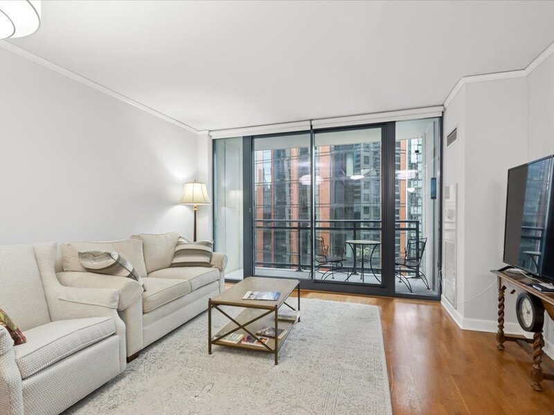 201 N Westshore Drive Chicago IL 60601