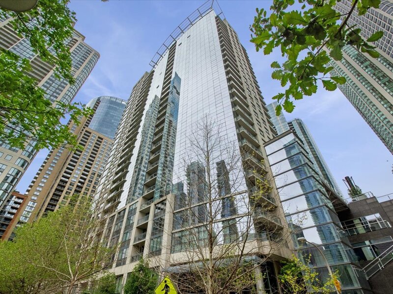 201 N Westshore Drive Chicago IL 60601