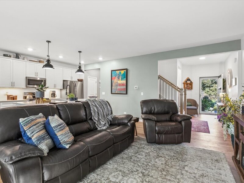 1005 Draper Road Mchenry IL 60050