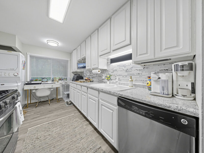 1942 Tall Oaks Drive Aurora IL 60505