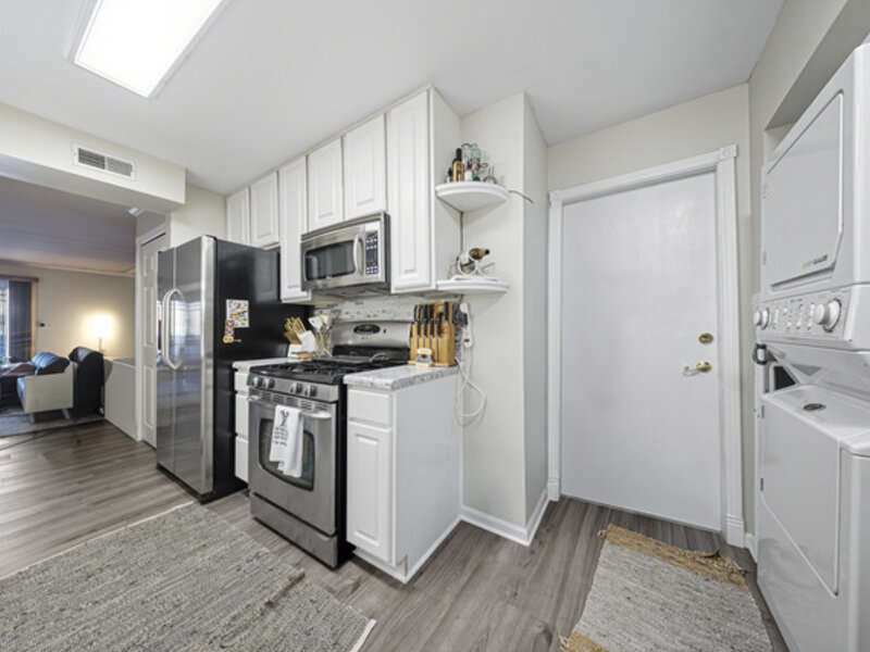 1942 Tall Oaks Drive Aurora IL 60505