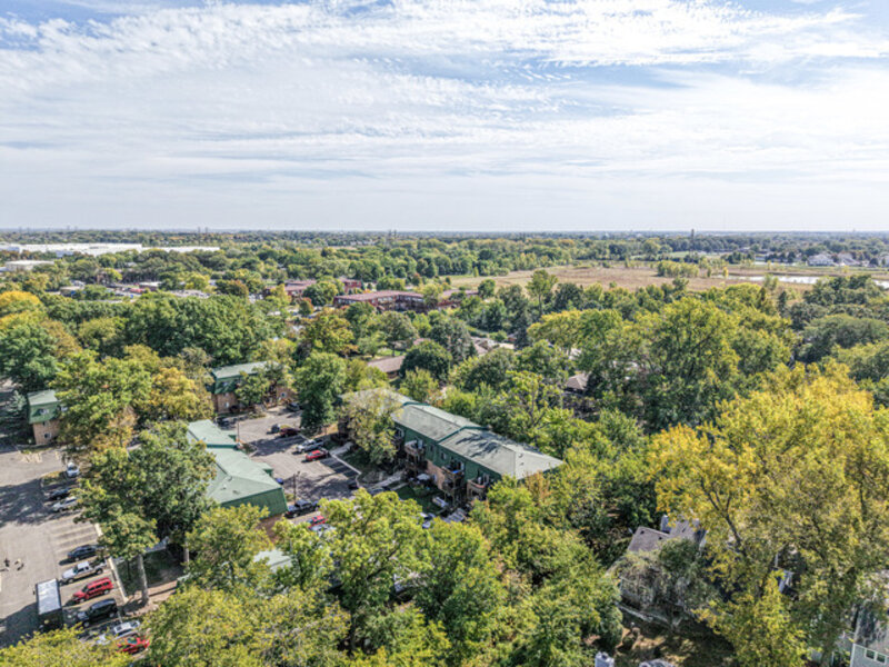 1942 Tall Oaks Drive Aurora IL 60505