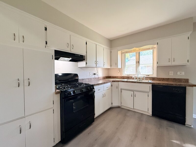 15231 Hastings Drive Dolton IL 60419