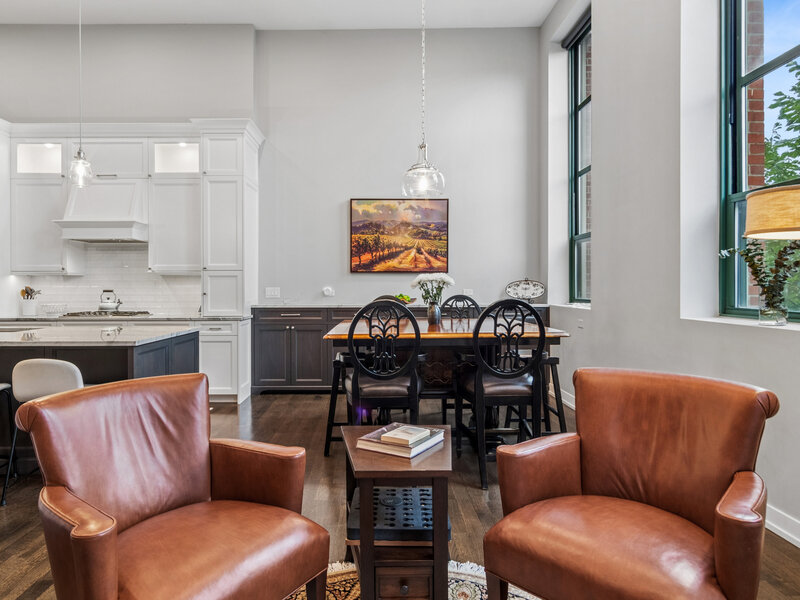 1445 W Belden Avenue Chicago IL 60614