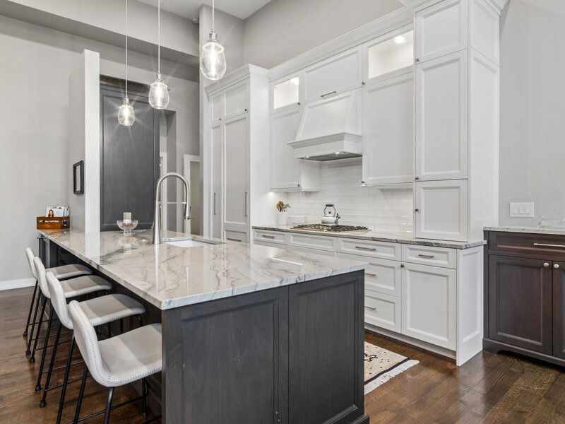 1445 W Belden Avenue Chicago IL 60614