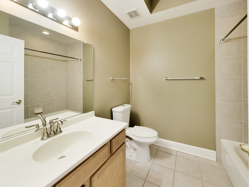 450 S Western Avenue Des Plaines IL 60016