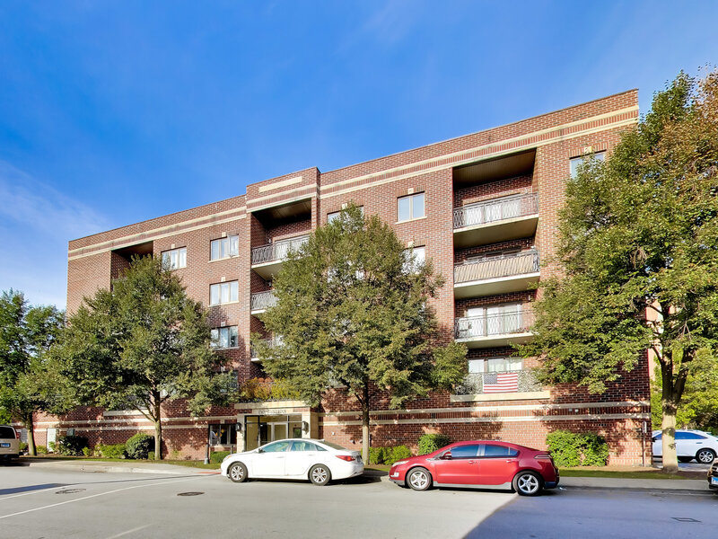450 S Western Avenue Des Plaines IL 60016