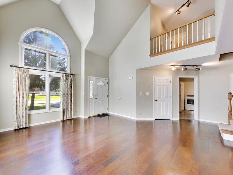 250 Knoll Street Wheaton IL 60187