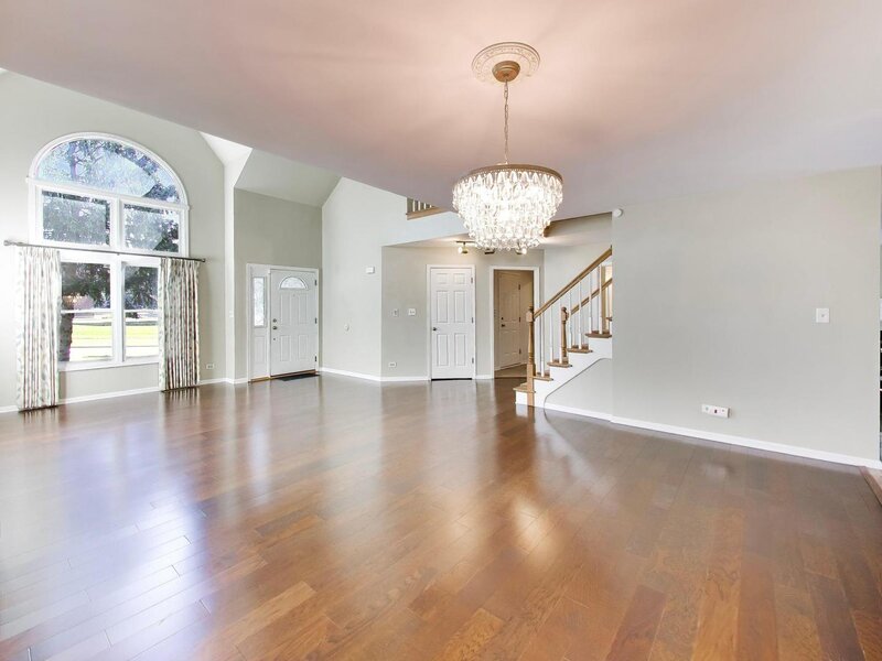 250 Knoll Street Wheaton IL 60187
