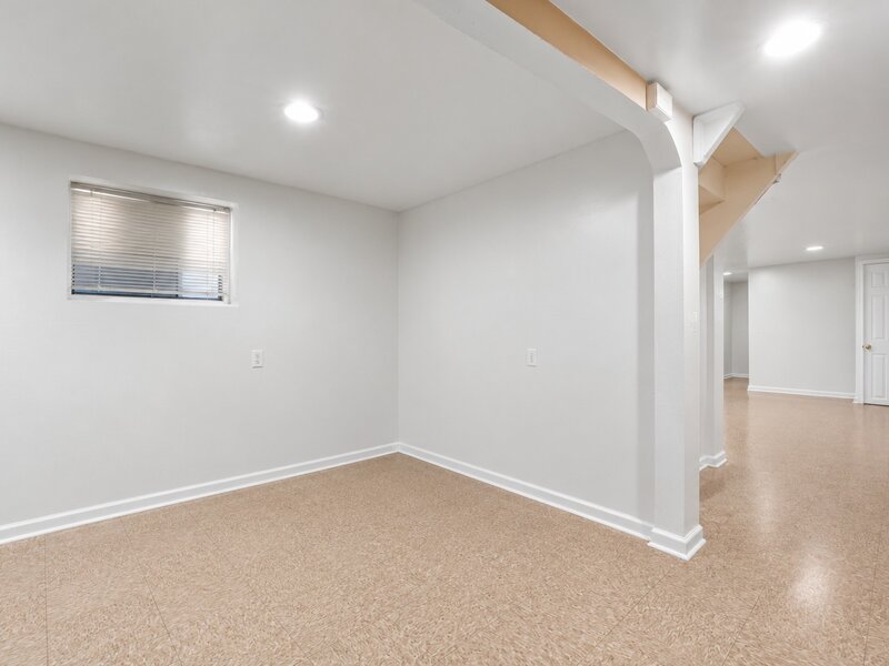 5349 W Fletcher Street Chicago IL 60641