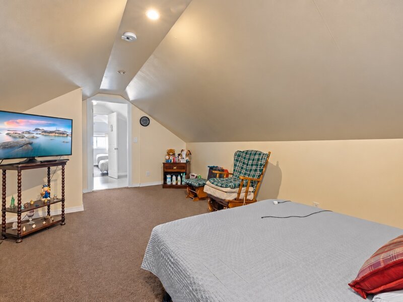 5349 W Fletcher Street Chicago IL 60641