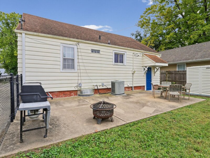 810 W Vine Street Champaign IL 61820