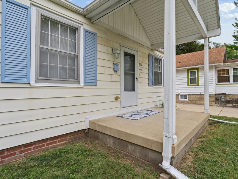 810 W Vine Street Champaign IL 61820