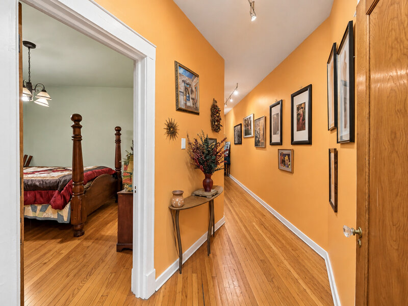 5330 S Hyde Park Boulevard Chicago IL 60615