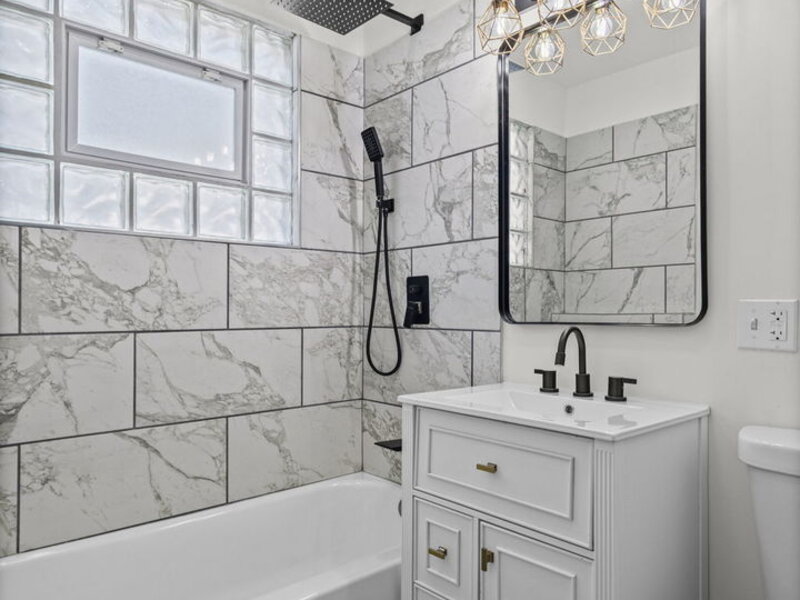 10119 S Wentworth Avenue Chicago IL 60628