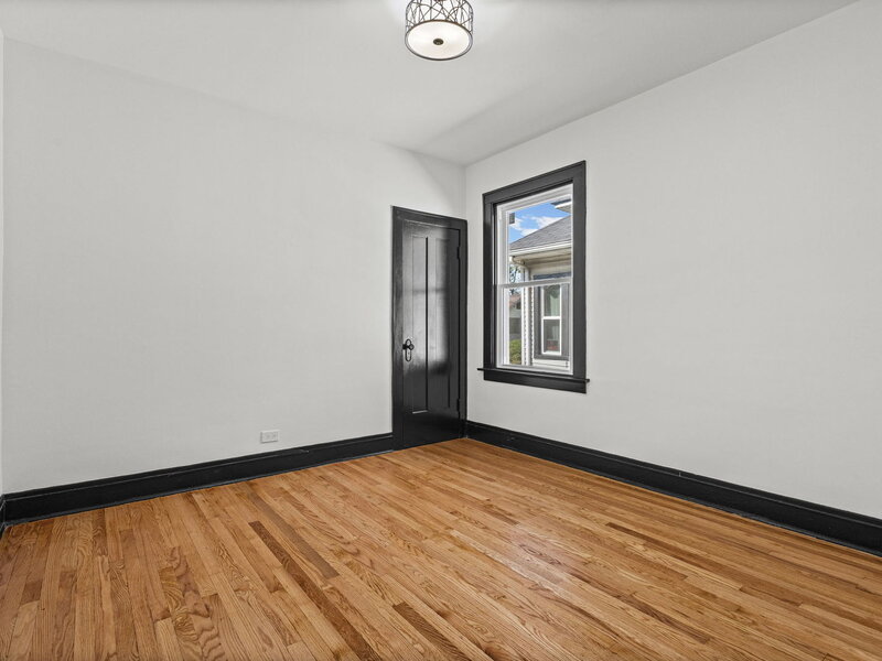10119 S Wentworth Avenue Chicago IL 60628