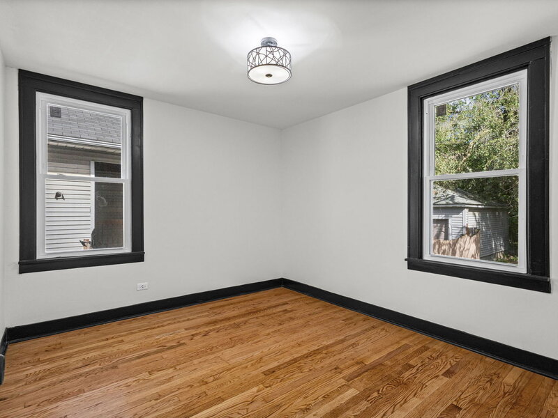 10119 S Wentworth Avenue Chicago IL 60628