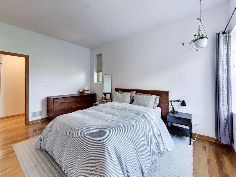 2236 N Maplewood Avenue Chicago IL 60647