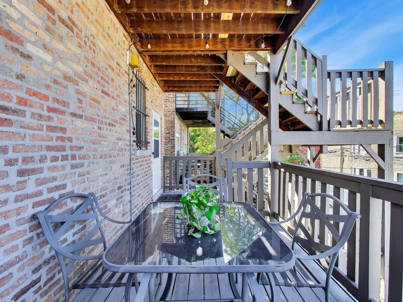 2236 N Maplewood Avenue Chicago IL 60647