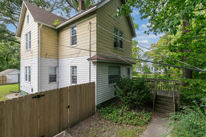 Photo of 719 3rd Street Moline IL 61265