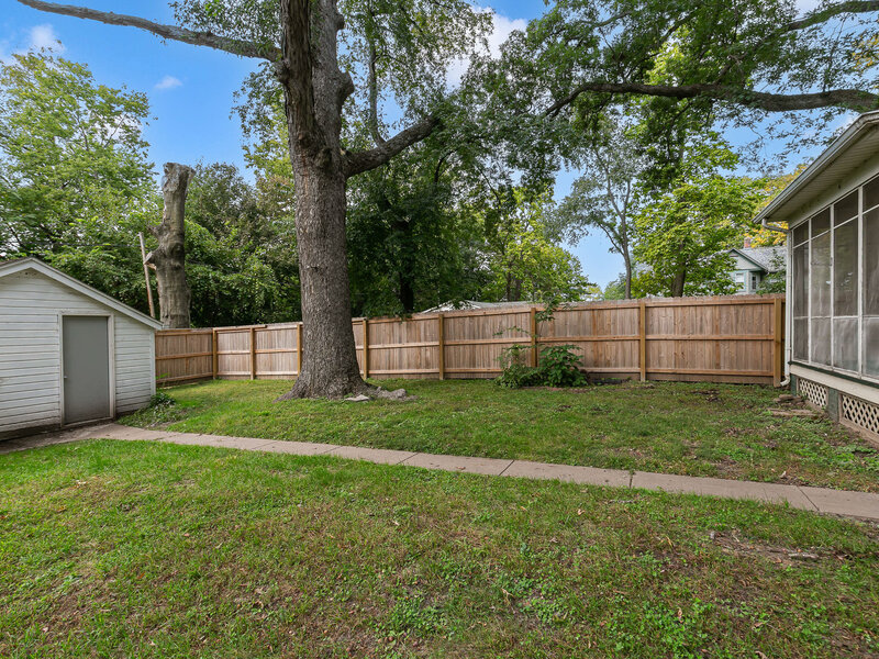 719 3rd Street Moline IL 61265