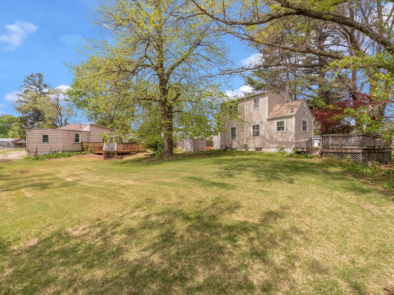 408 32nd Avenue Moline IL 61265