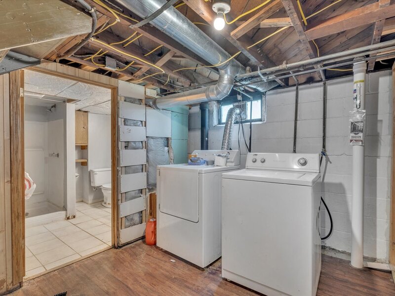 408 32nd Avenue Moline IL 61265