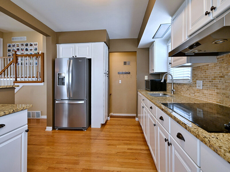 482 E Park Avenue Elmhurst IL 60126