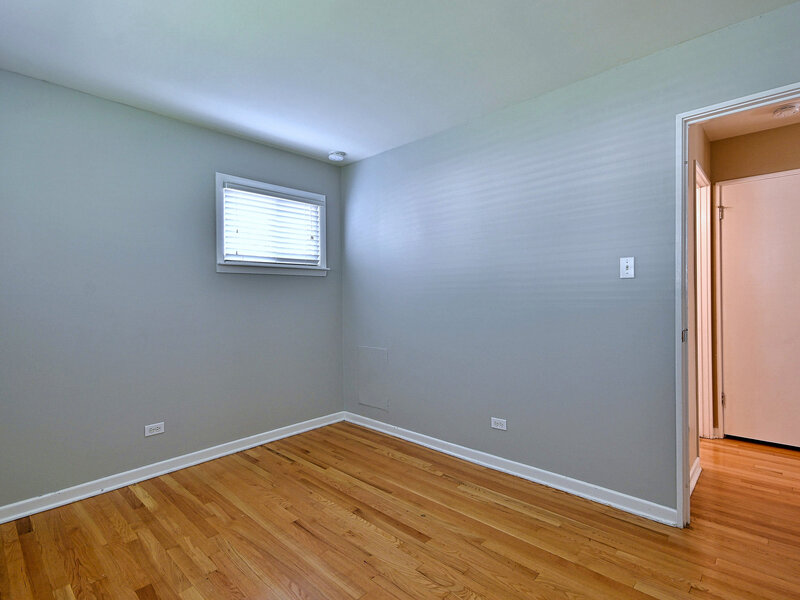 482 E Park Avenue Elmhurst IL 60126