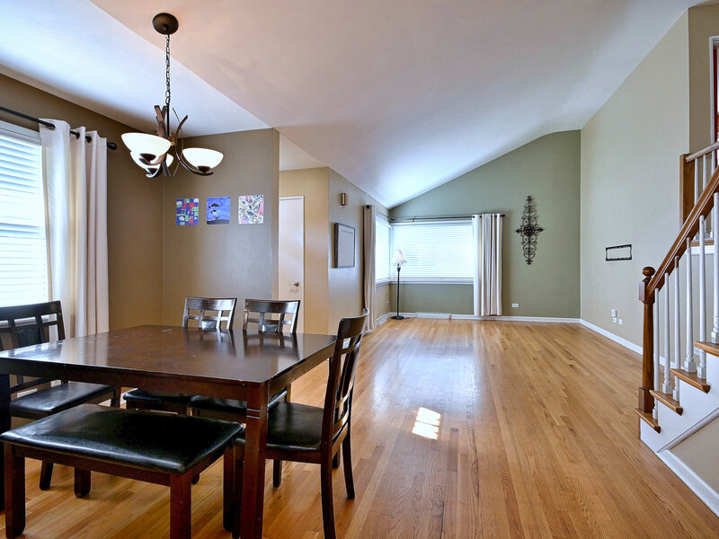 482 E Park Avenue Elmhurst IL 60126