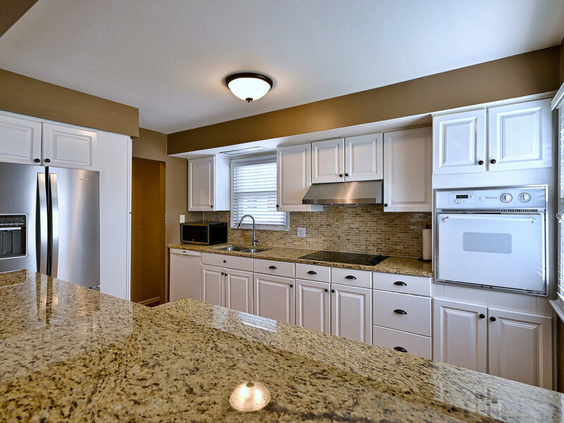 482 E Park Avenue Elmhurst IL 60126