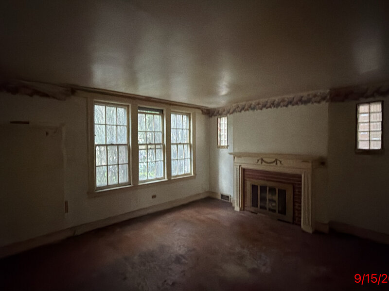 6120 S Loomis Boulevard Chicago IL 60636