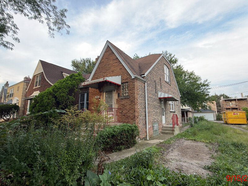 6120 S Loomis Boulevard Chicago IL 60636