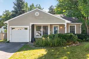 Photo of 326 Danbury Drive Naperville IL 60565