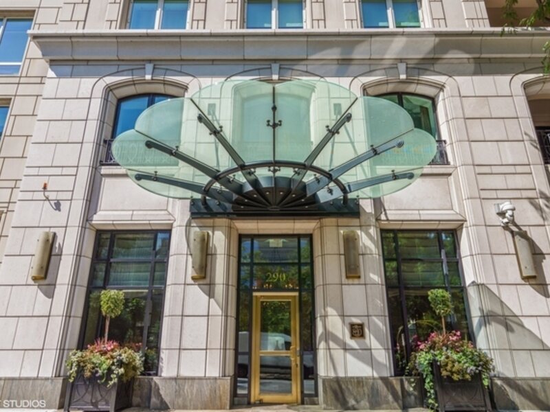 840 N Lake Shore Drive Chicago IL 60611