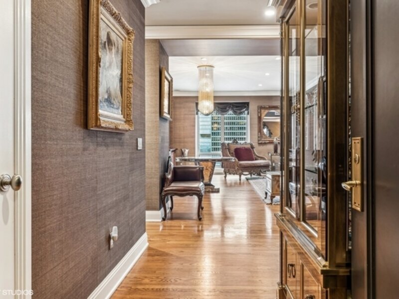 840 N Lake Shore Drive Chicago IL 60611
