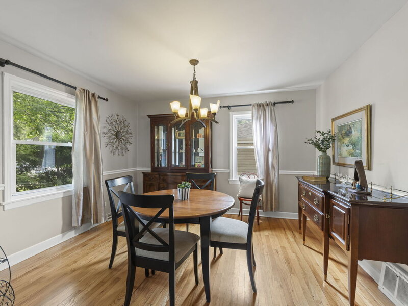 1110 N President Street Wheaton IL 60187