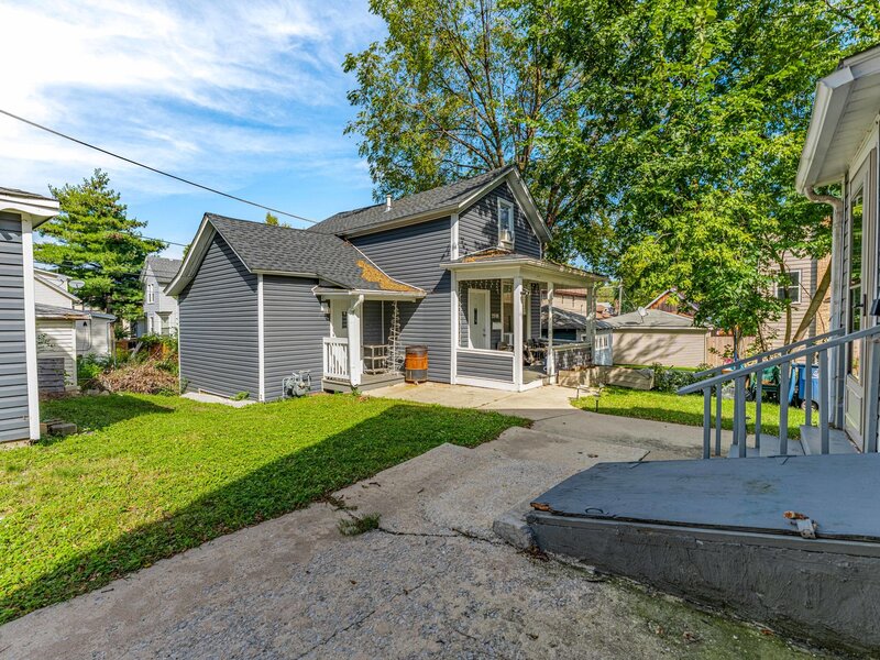 2520 Walnut Street Blue Island IL 60406