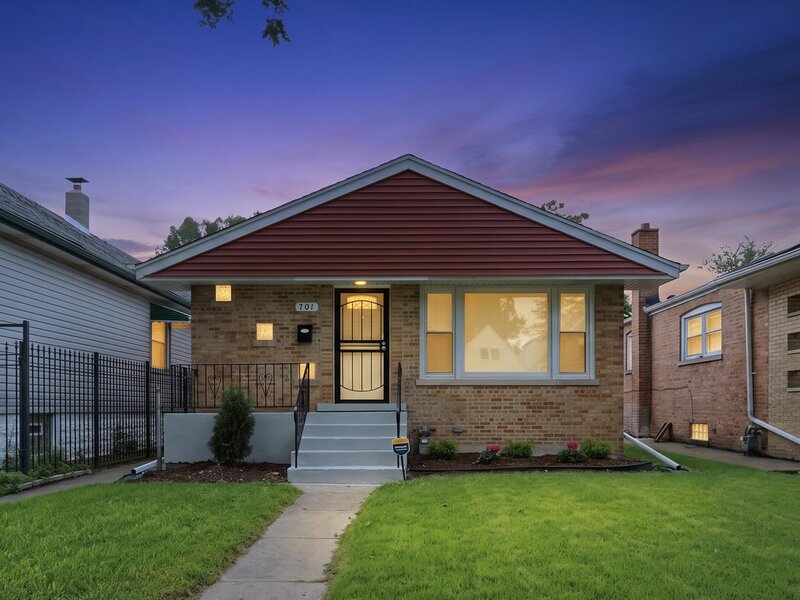 701 W 116th Street Chicago IL 60628
