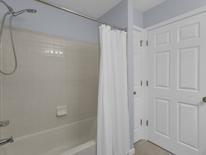 2219 Waterleaf Court Naperville IL 60564