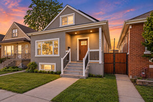 Photo of 6148 S Moody Avenue Chicago IL 60638