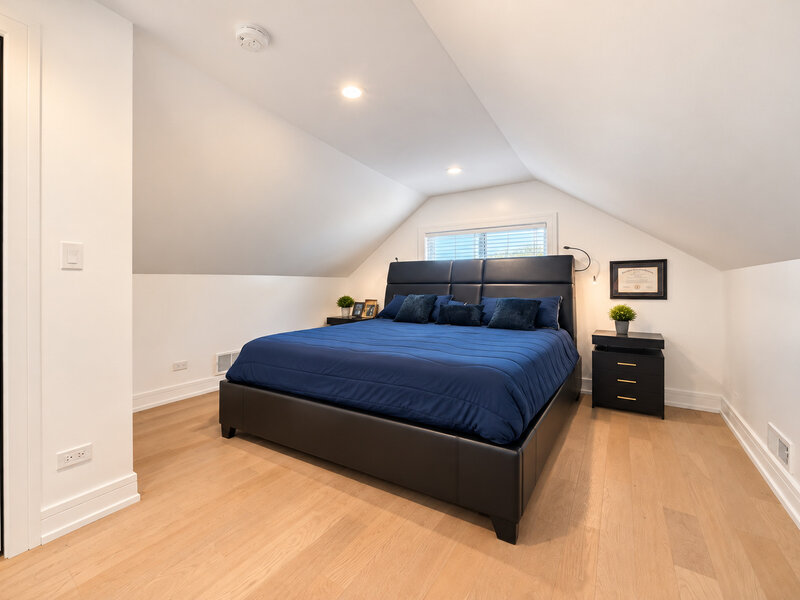 6148 S Moody Avenue Chicago IL 60638