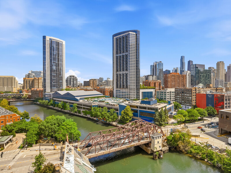 345 N Canal Street Chicago IL 60606